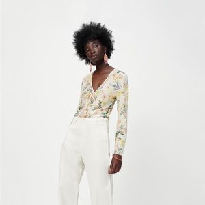 ZARA STRUCTURED PRINTED BLOUSE